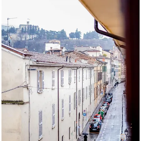 Brixia Cozy Attic In The Historic Center Daire *